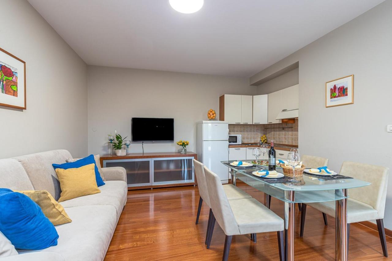 Apartment Complex Irena With Pool Porec Luaran gambar