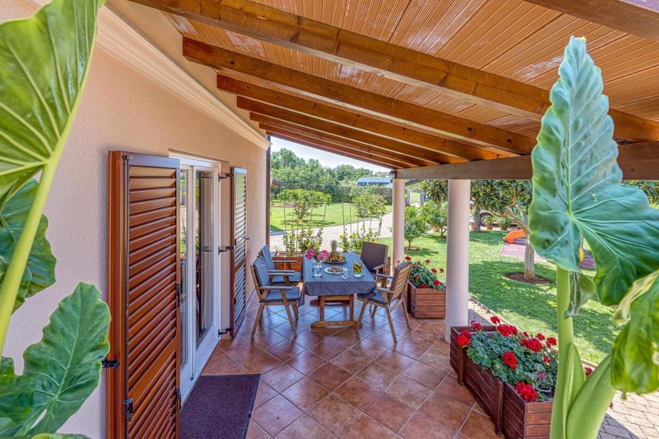 Apartment Complex Irena With Pool Porec Luaran gambar