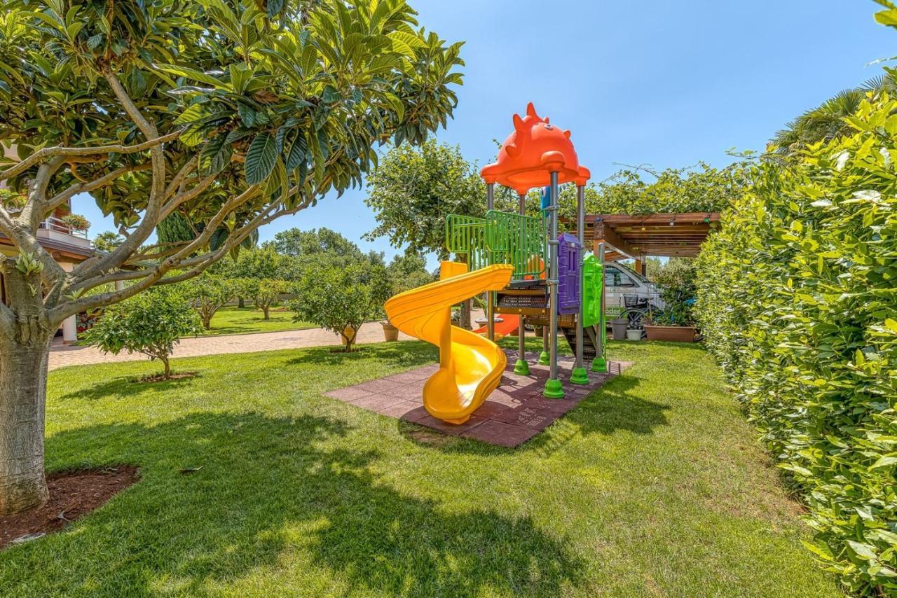 Apartment Complex Irena With Pool Porec Luaran gambar