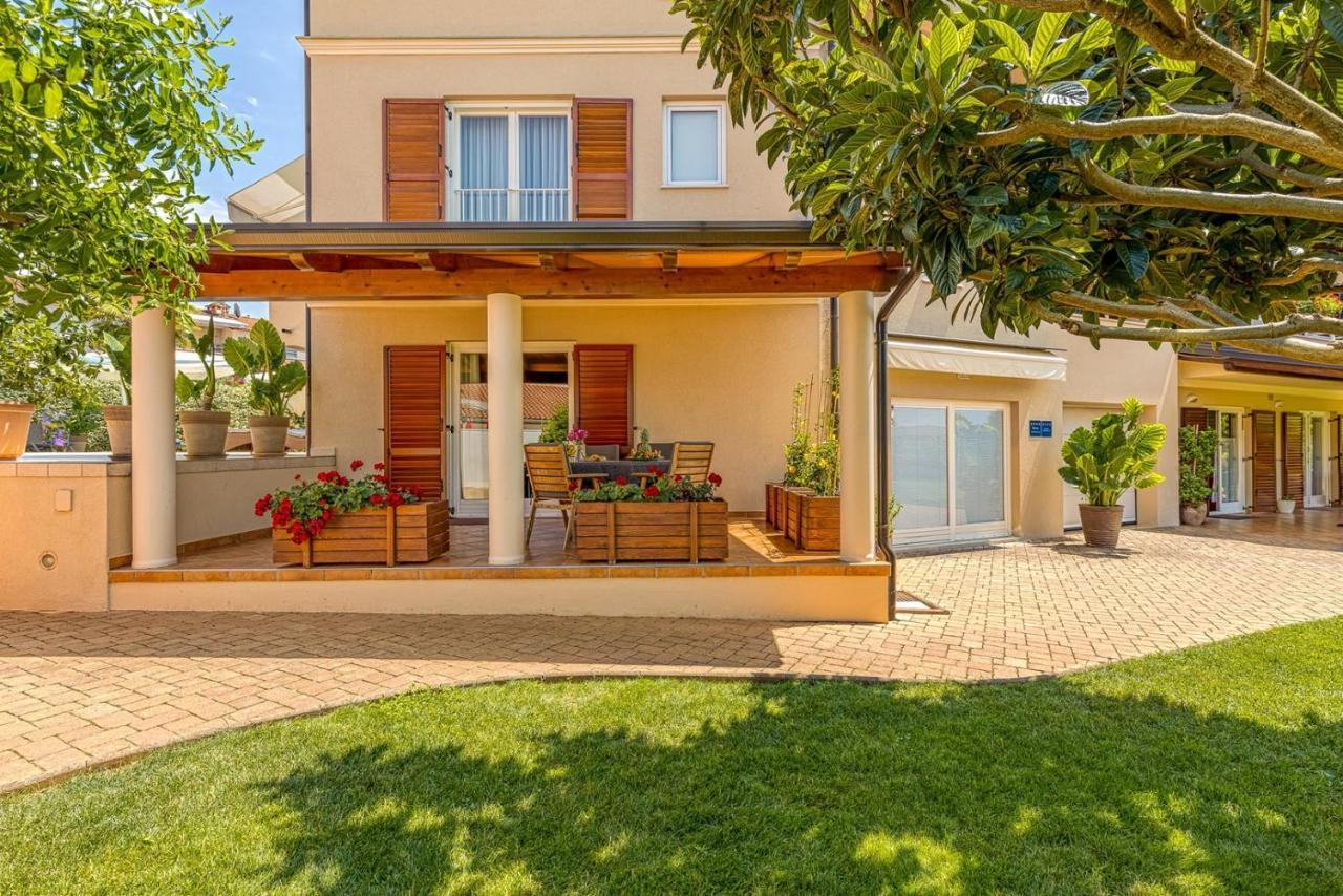 Apartment Complex Irena With Pool Porec Luaran gambar