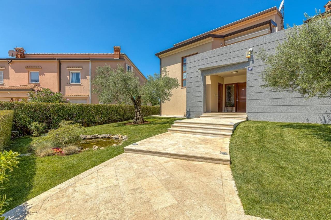 Apartment Complex Irena With Pool Porec Luaran gambar